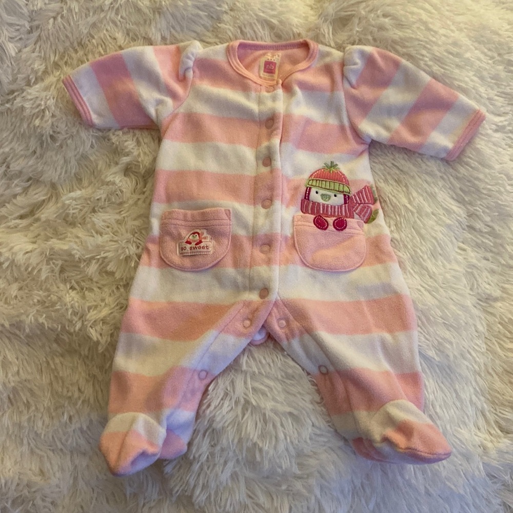 Newborn footies!